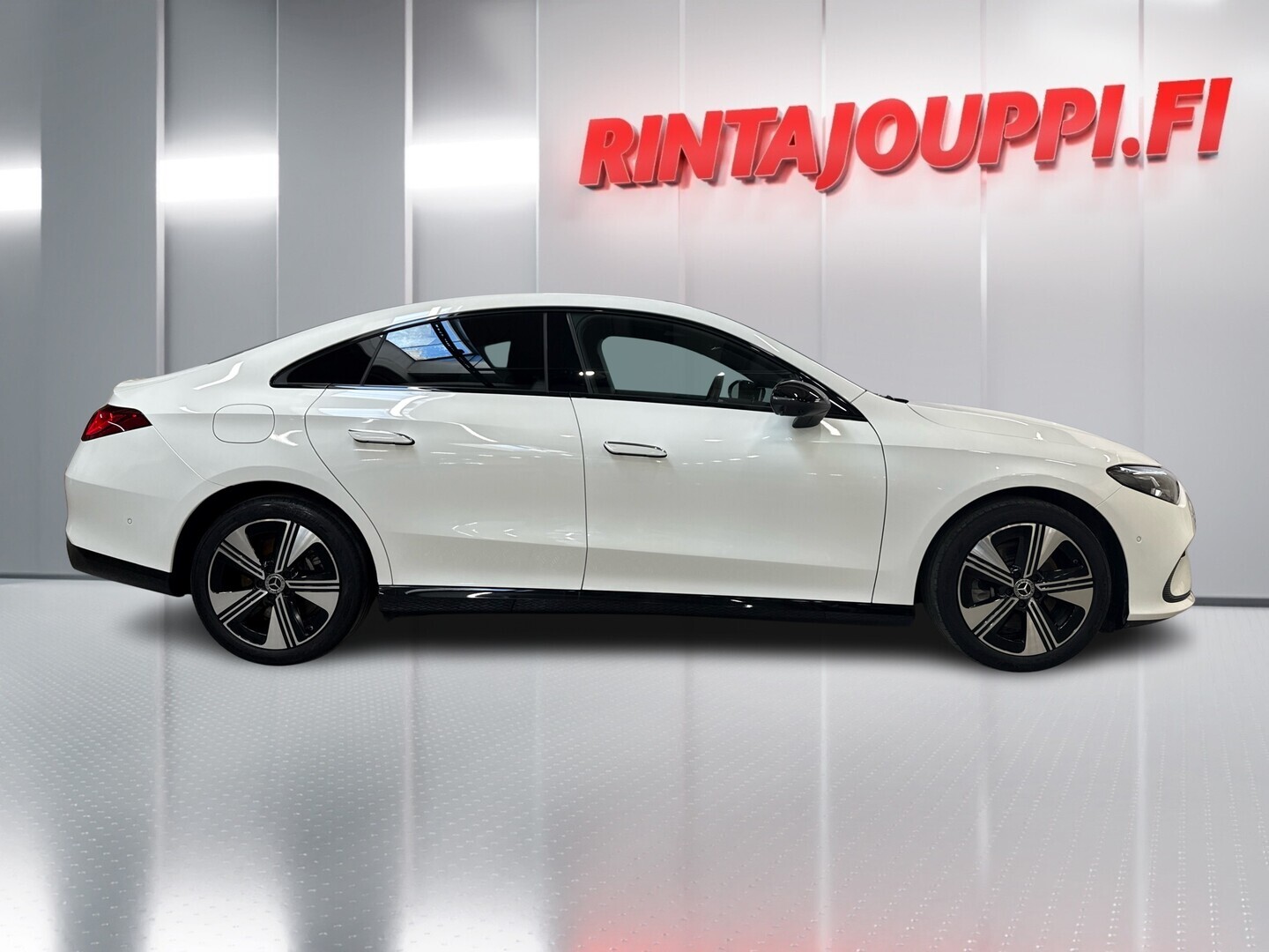 MERCEDES-BENZ CLA 2025