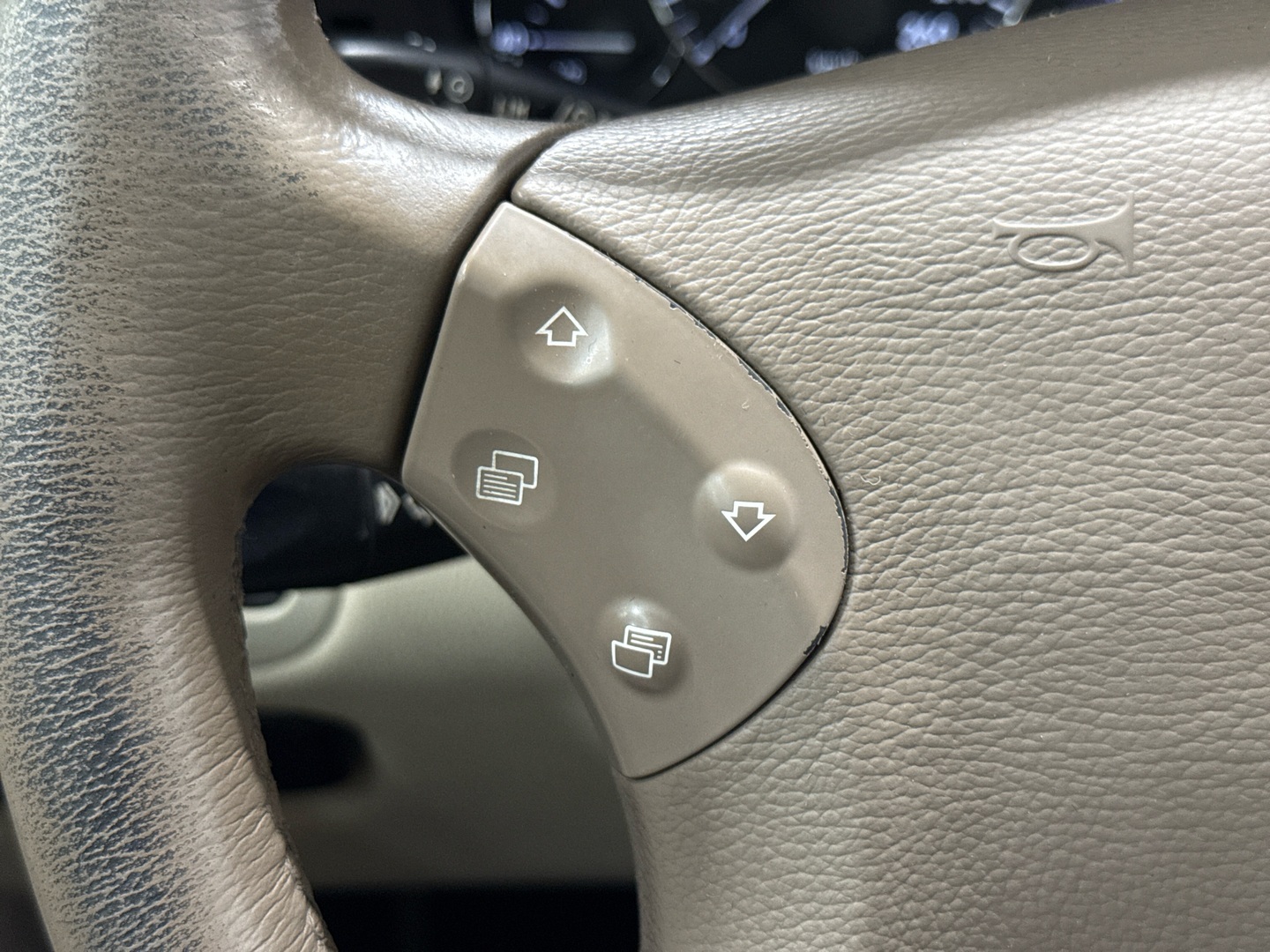 MERCEDES-BENZ C 2006