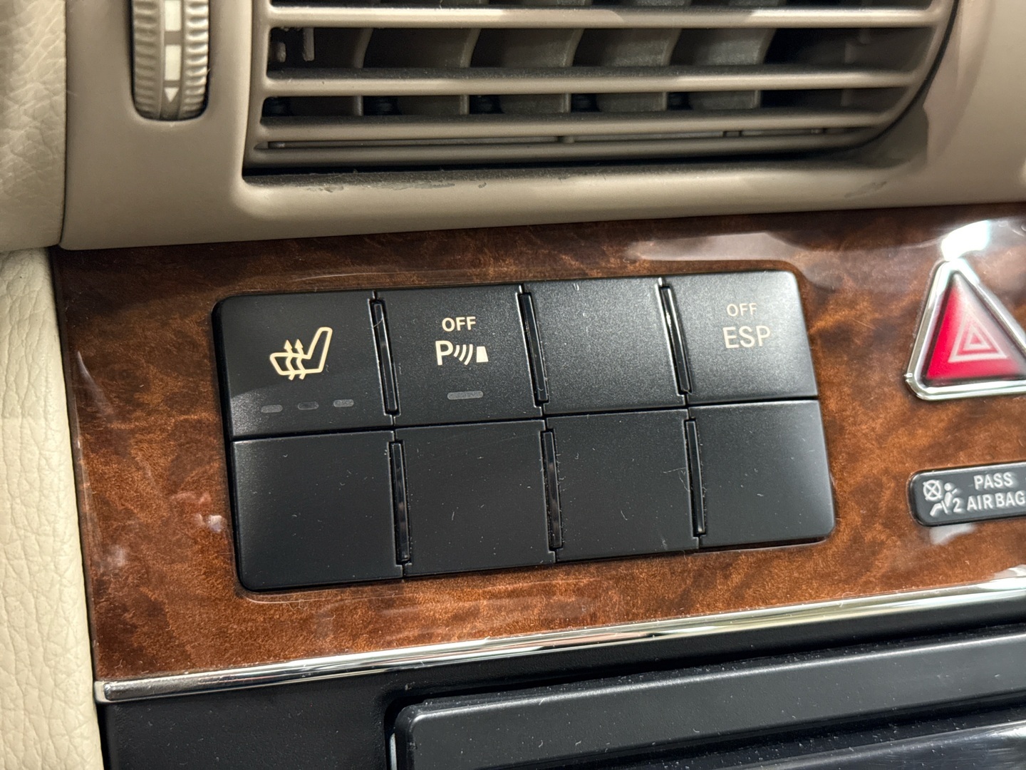 MERCEDES-BENZ C 2006