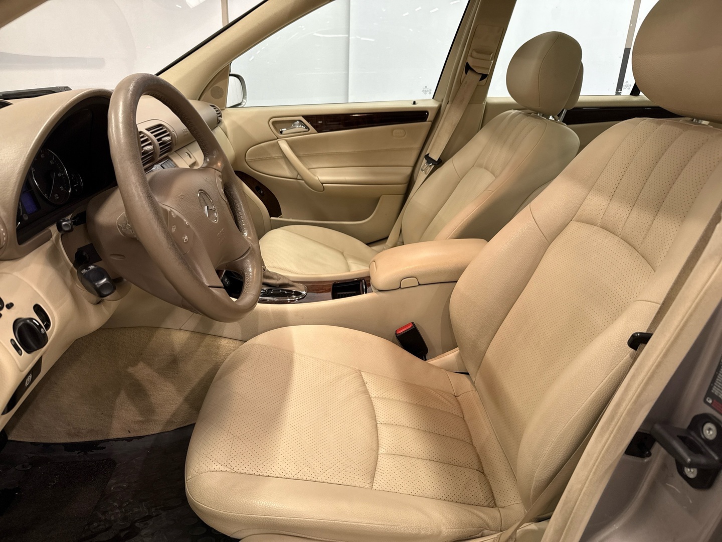 MERCEDES-BENZ C 2006