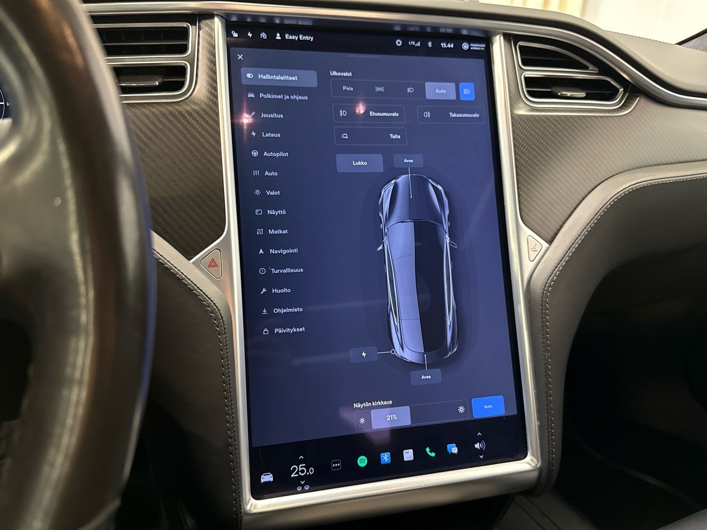 TESLA Model S 2018