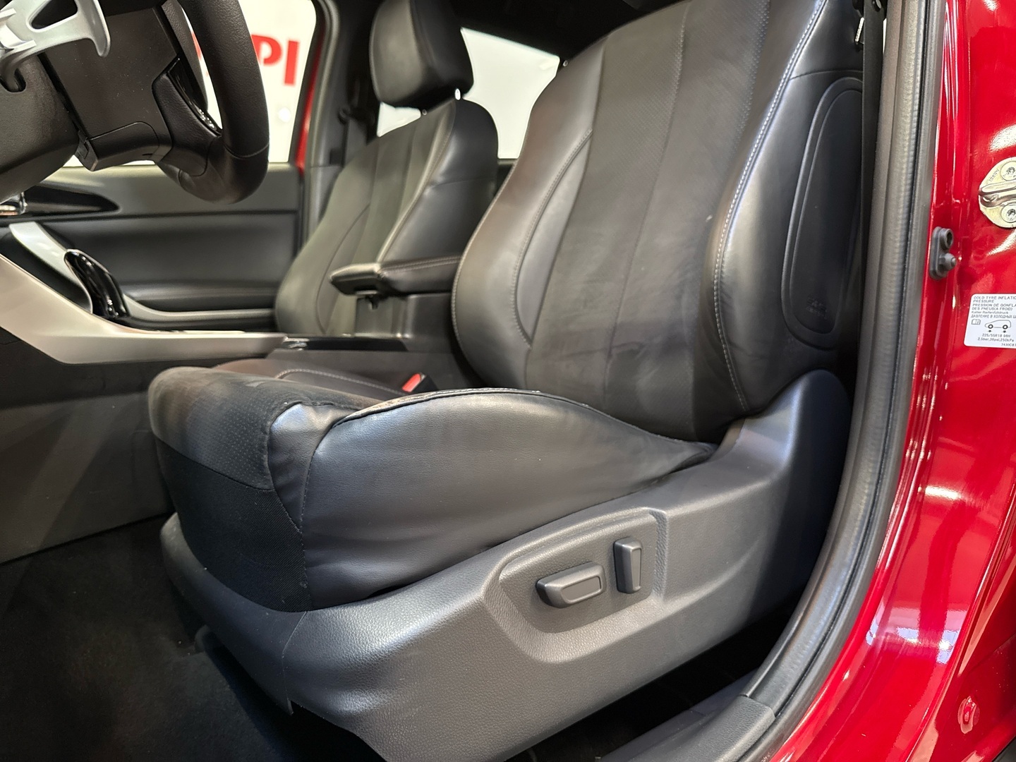 MITSUBISHI Eclipse Cross 2022