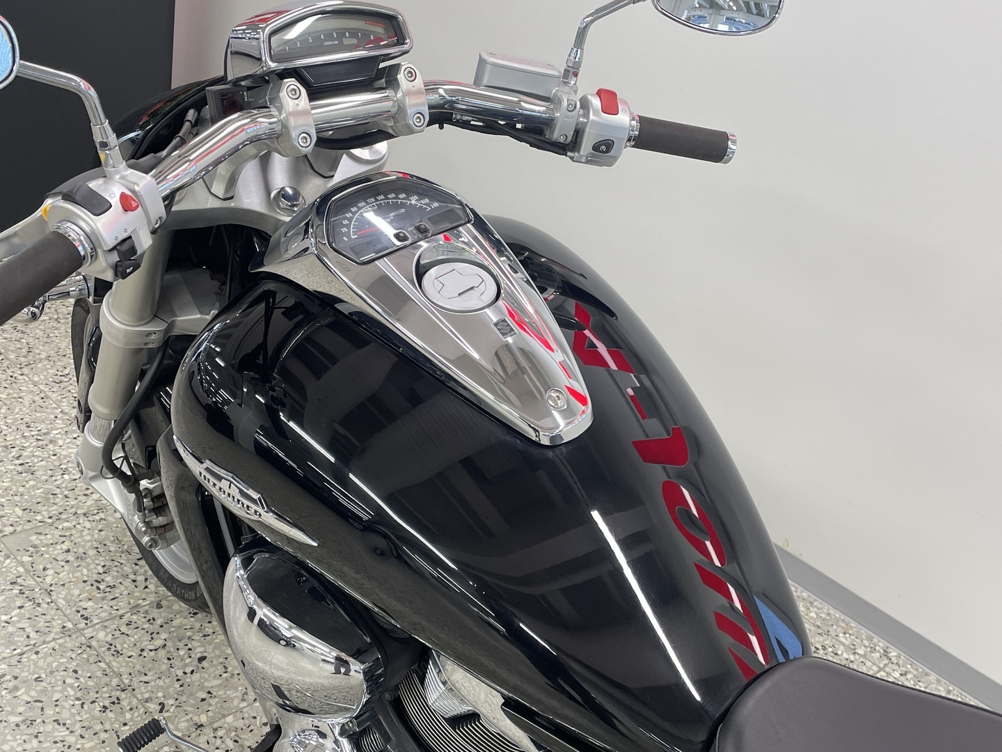 SUZUKI INTRUDER 2009