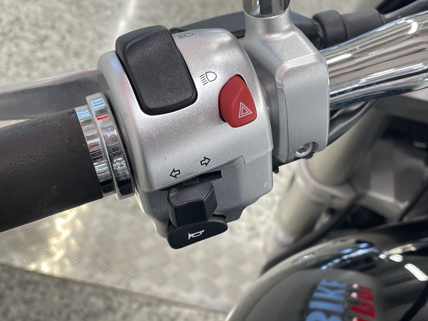 SUZUKI INTRUDER 2009