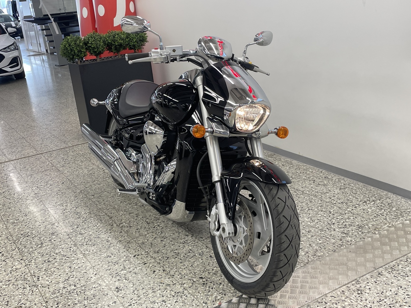 SUZUKI INTRUDER 2009