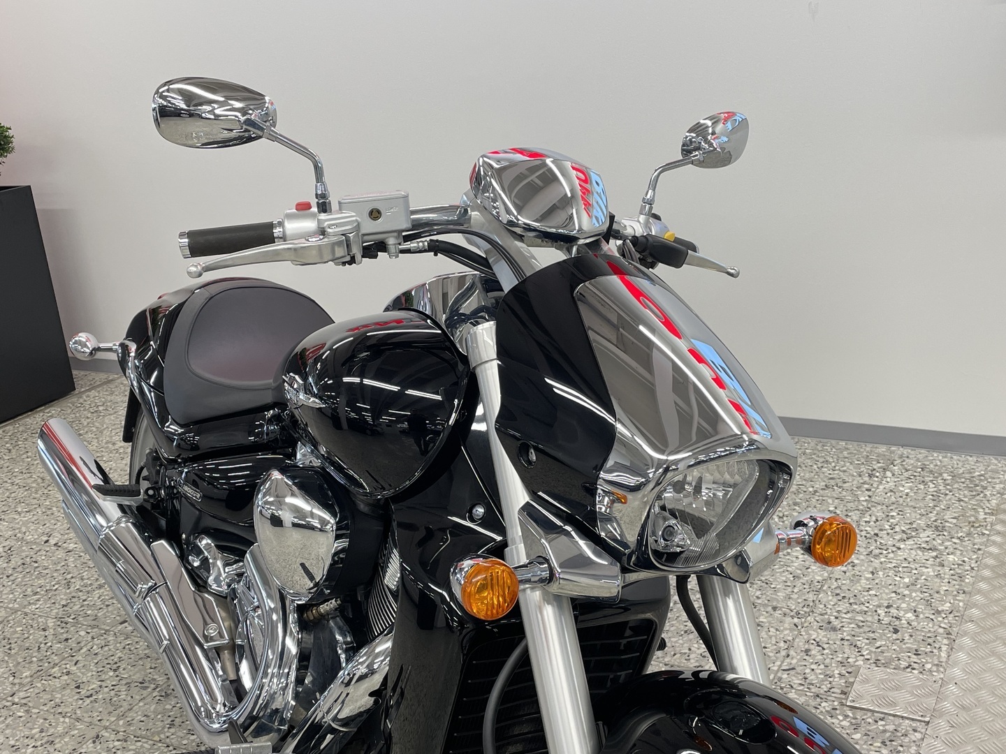 SUZUKI INTRUDER 2009