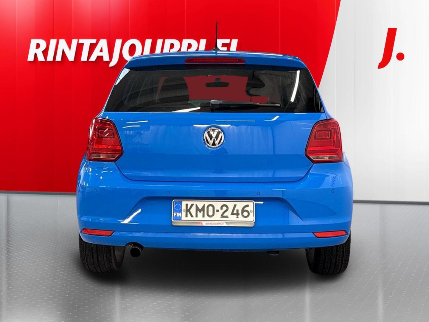 VOLKSWAGEN Polo 2014