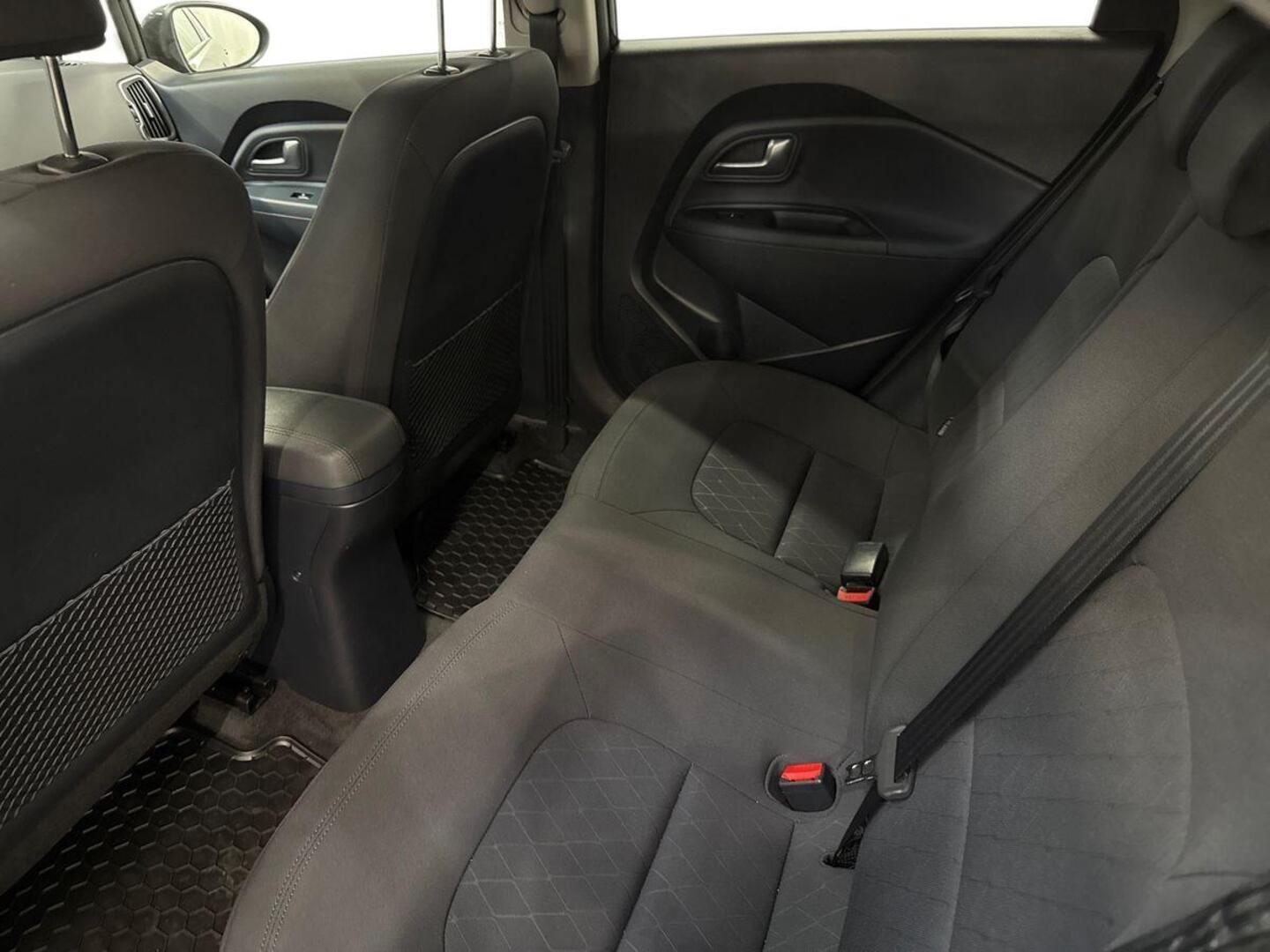 KIA Rio 2016