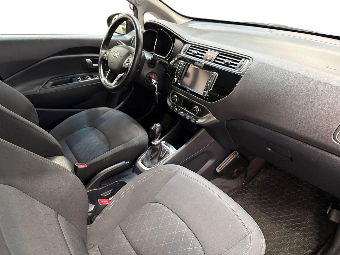 KIA Rio 2016