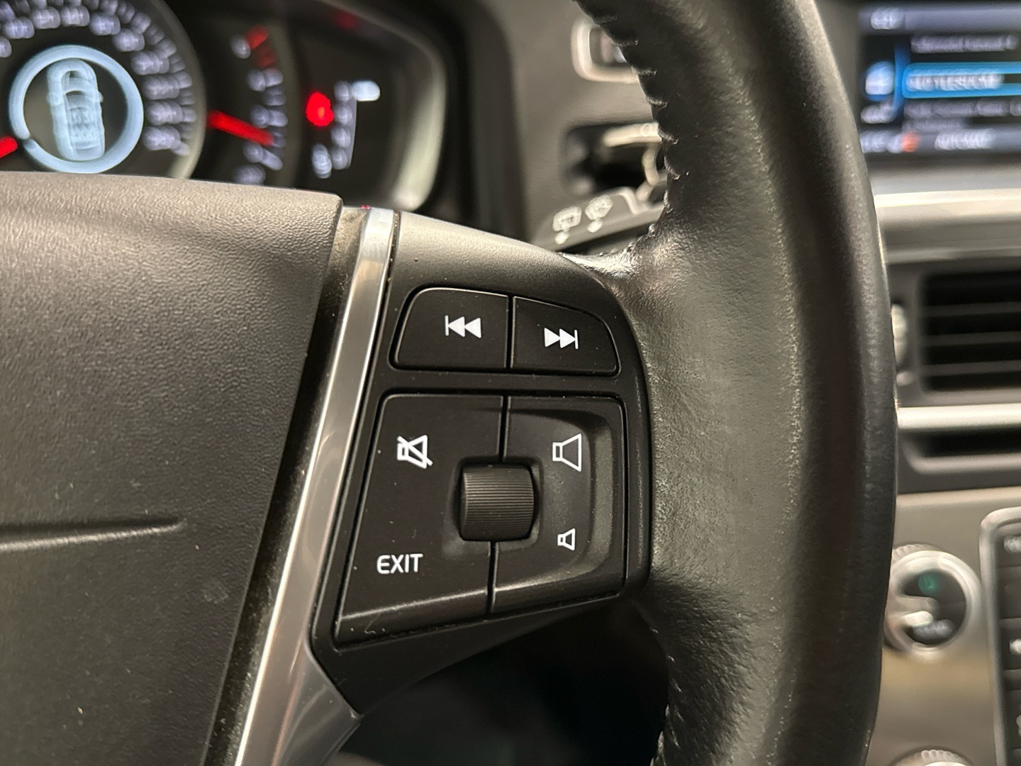 VOLVO V60 Cross Country 2016