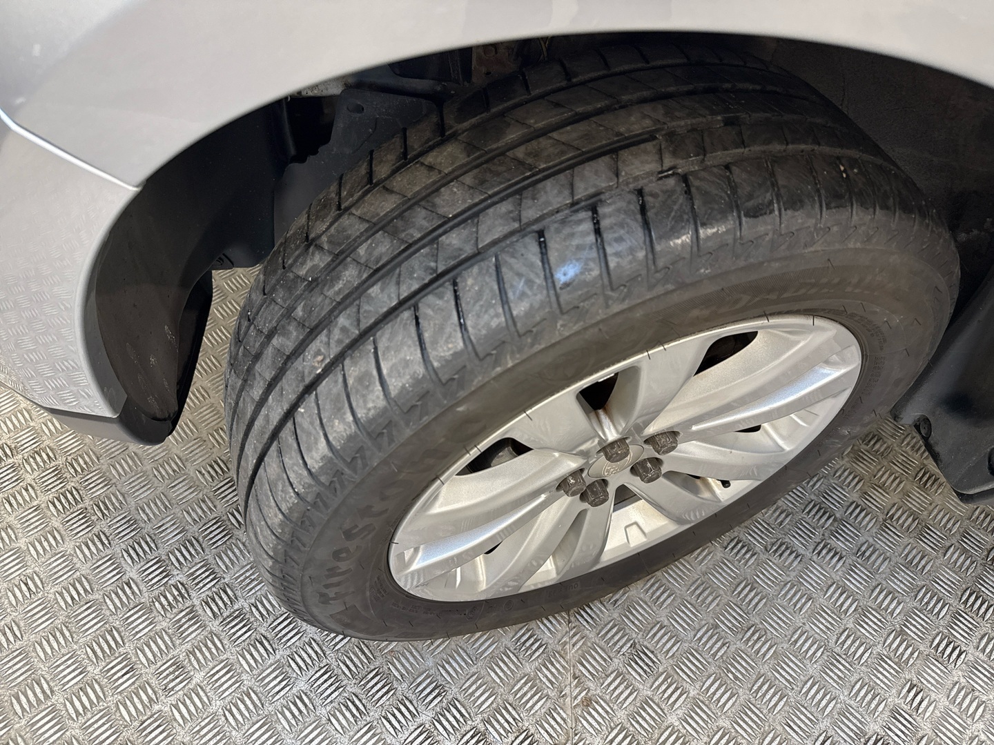 SUBARU Forester 2012