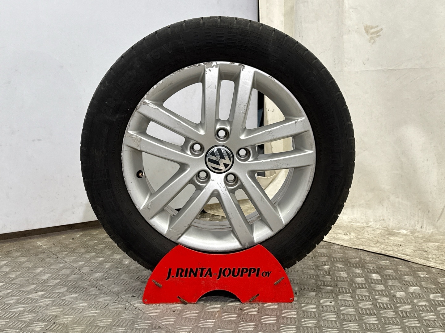 VOLKSWAGEN Golf 2012