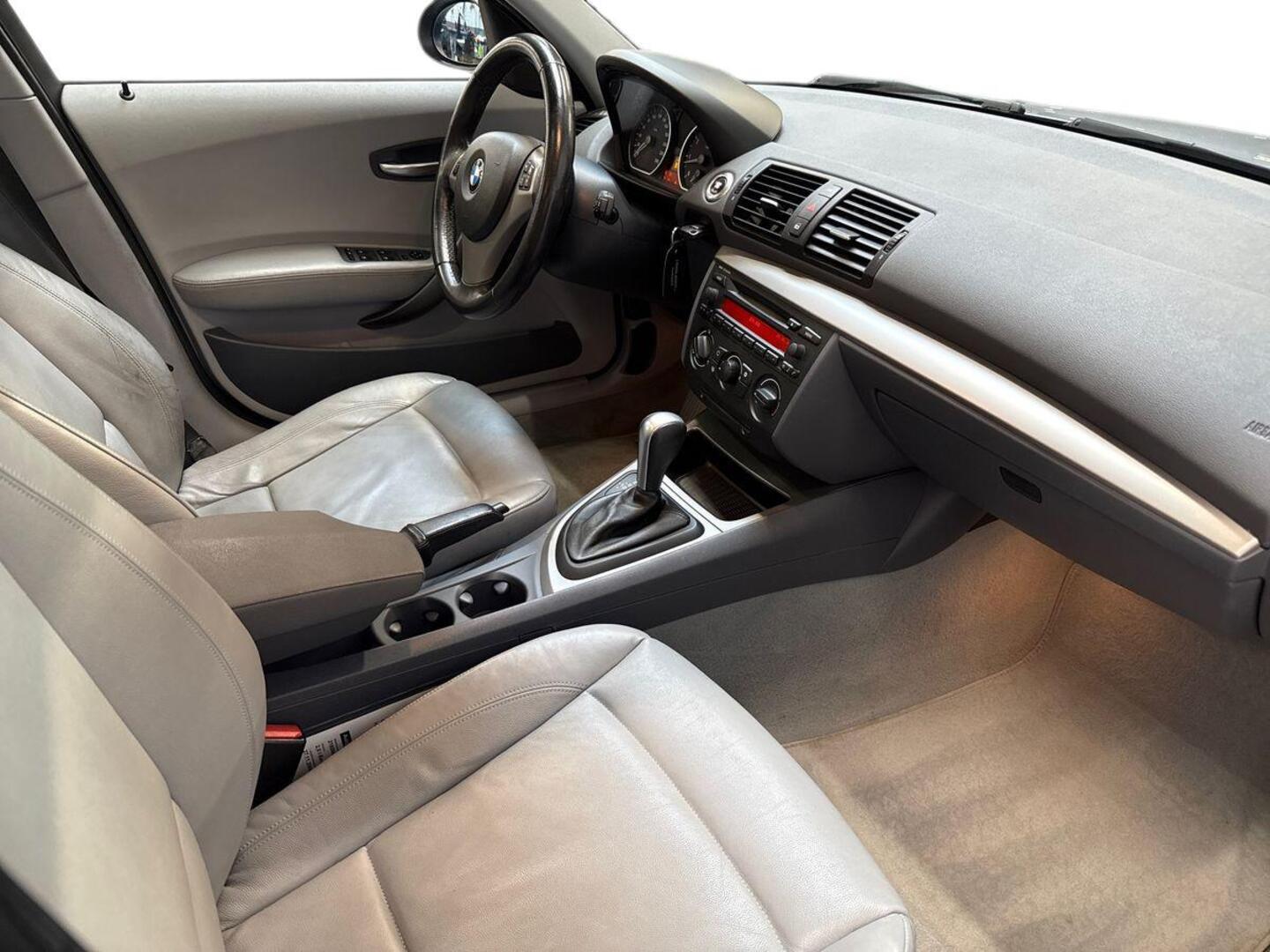 BMW 120 2006