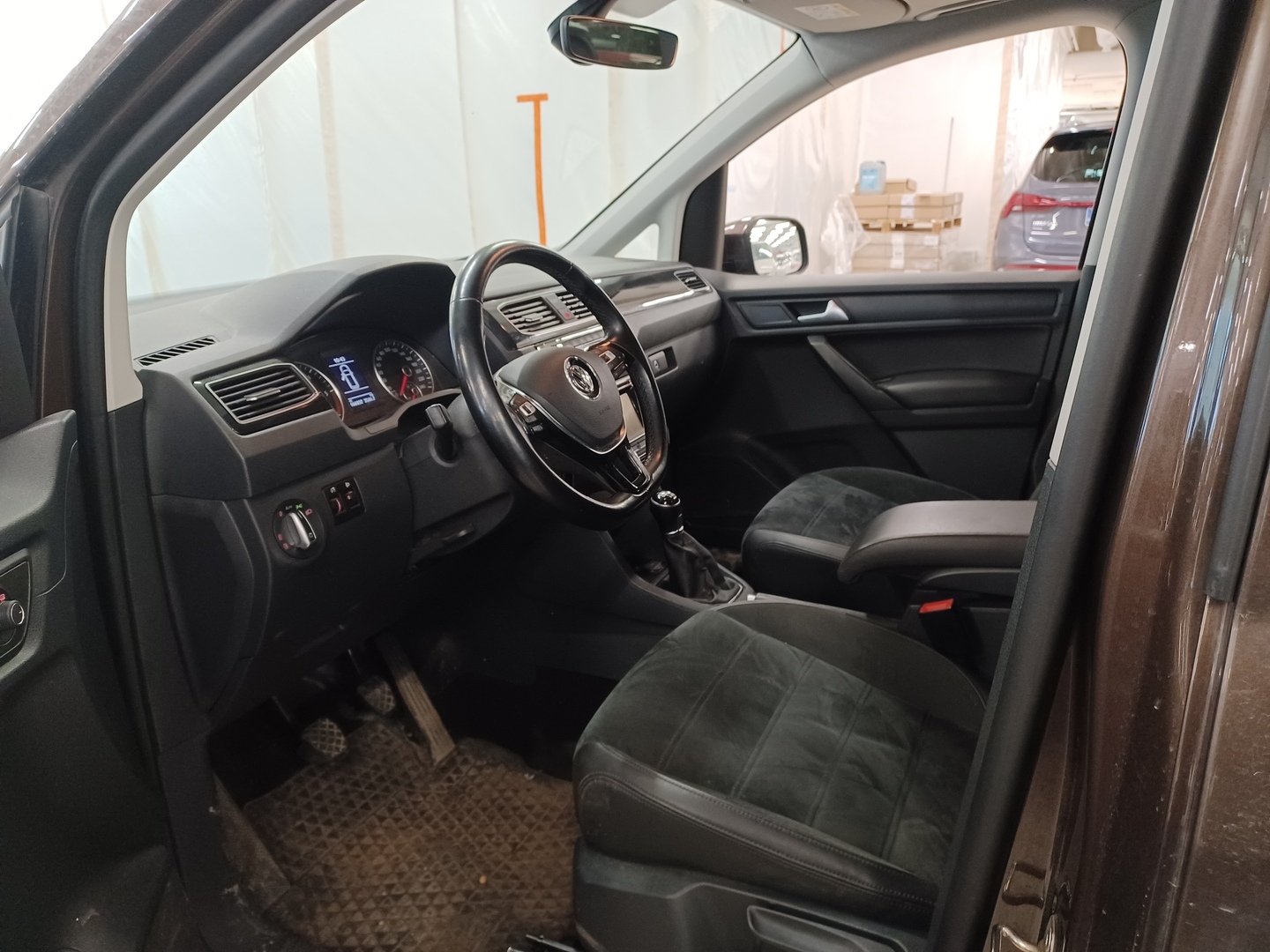 VOLKSWAGEN Caddy 2016