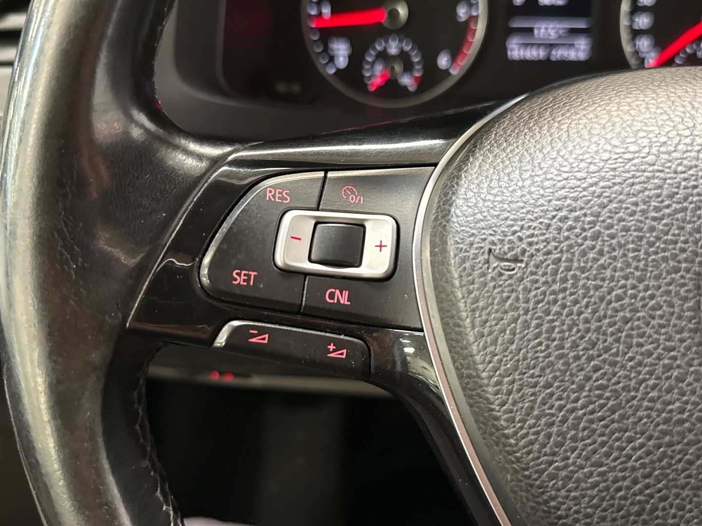 VOLKSWAGEN Transporter 2017