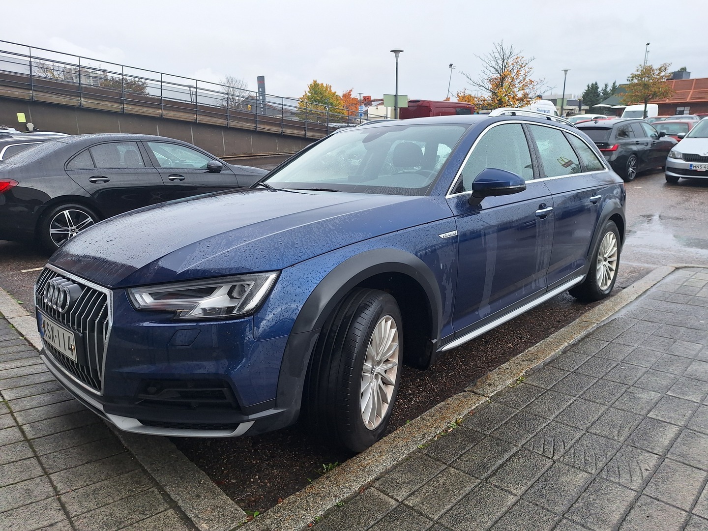 AUDI A4 allroad quattro 2017