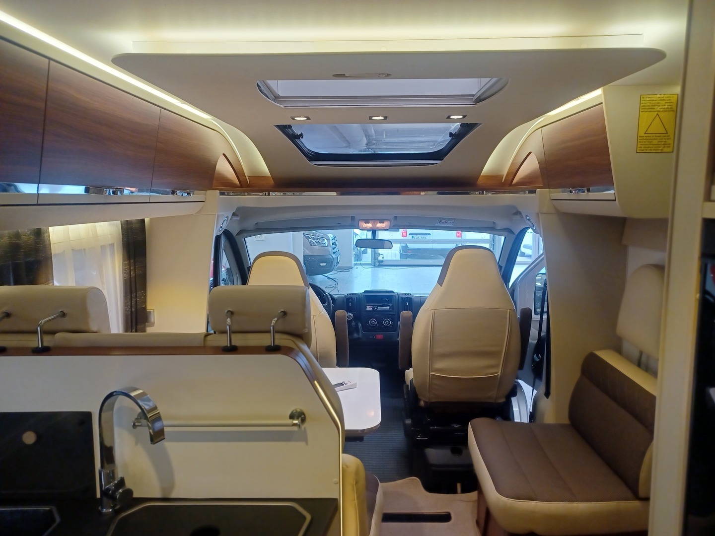 ADRIA Coral Supreme 690 SC 2018