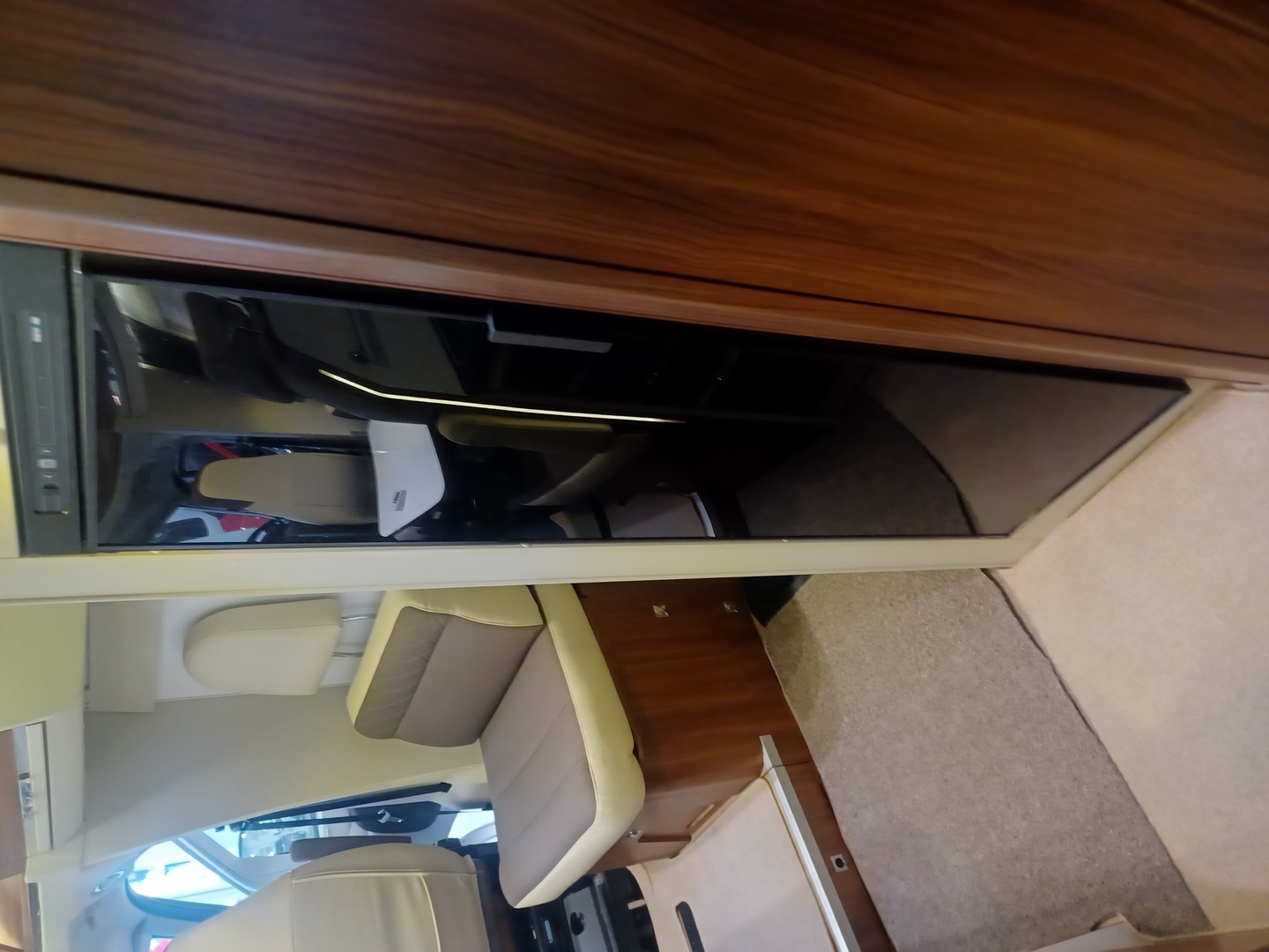 ADRIA Coral Supreme 690 SC 2018