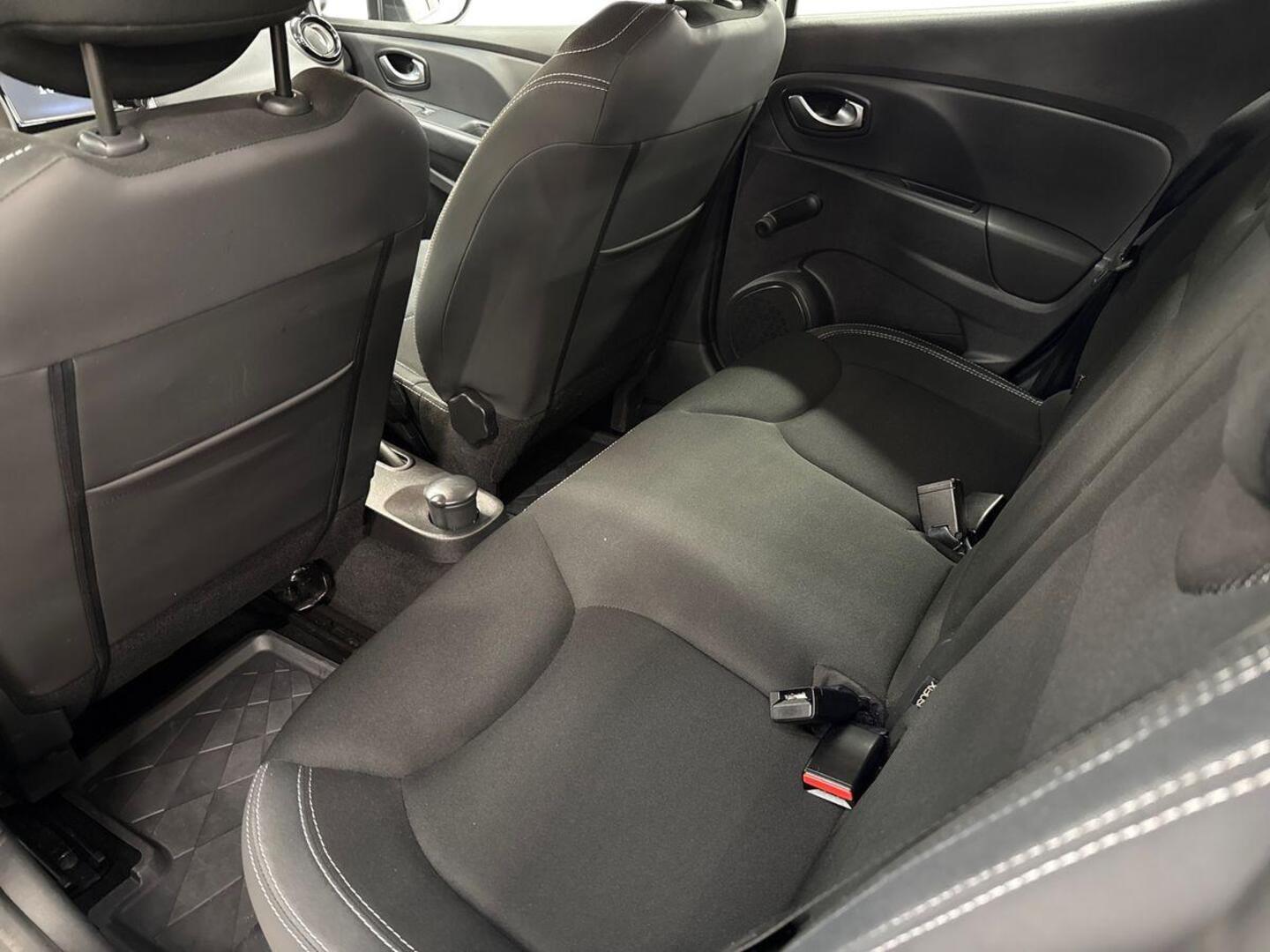RENAULT Clio 2018