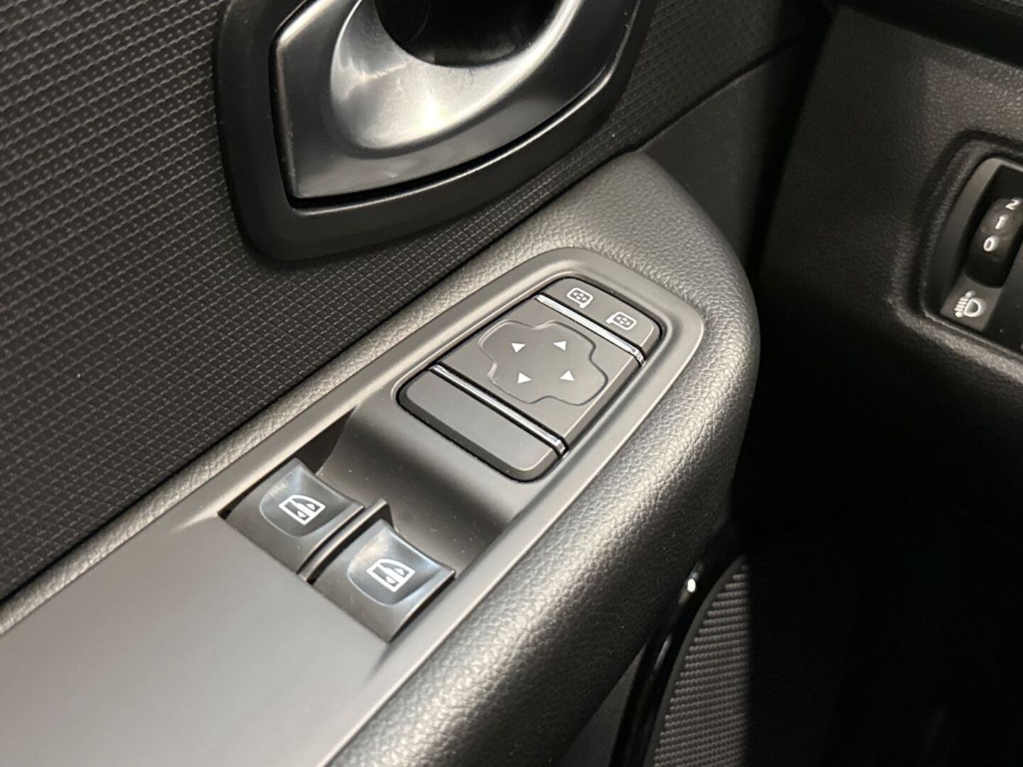 RENAULT Clio 2018