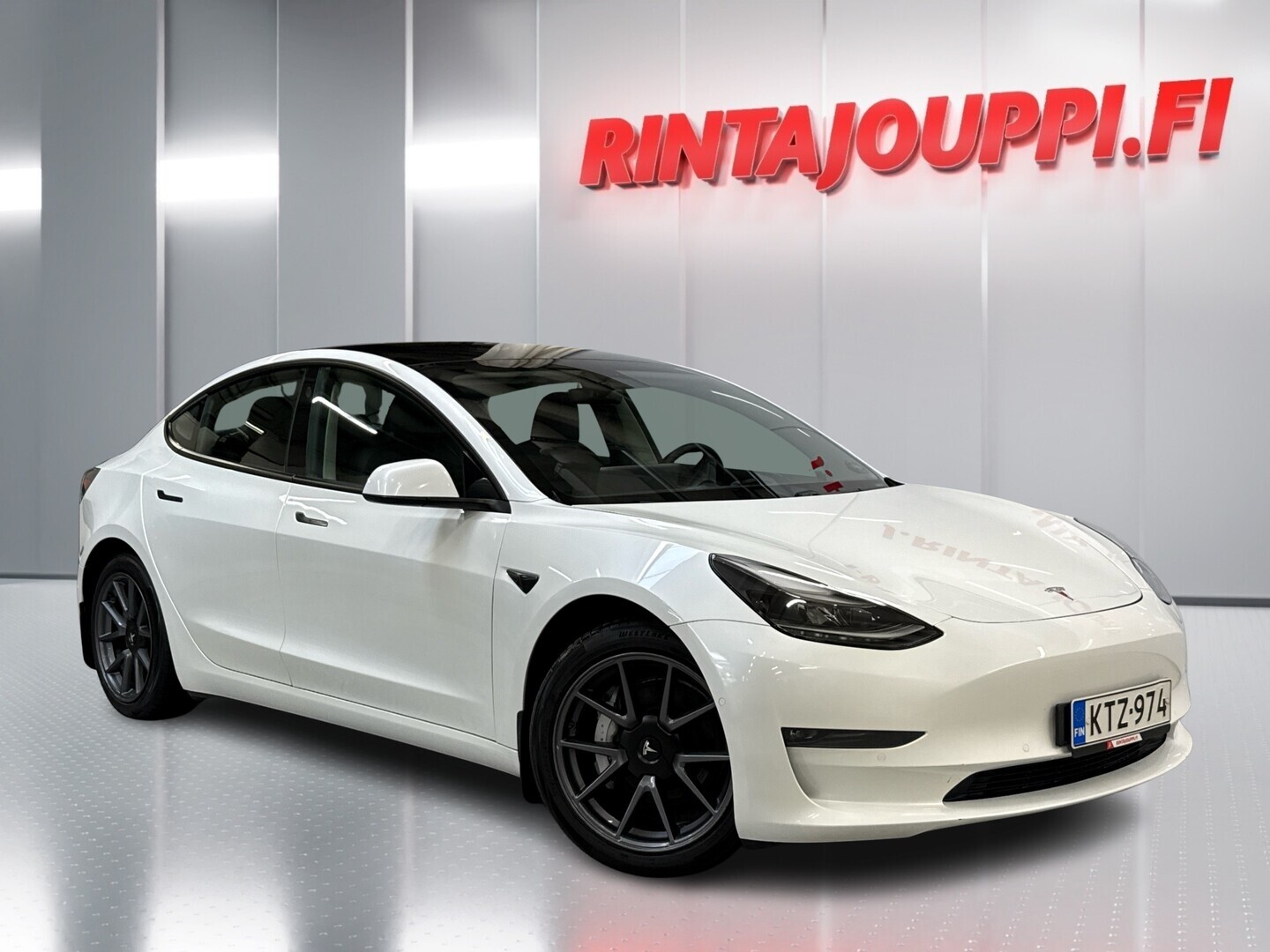 TESLA Model 3 2021