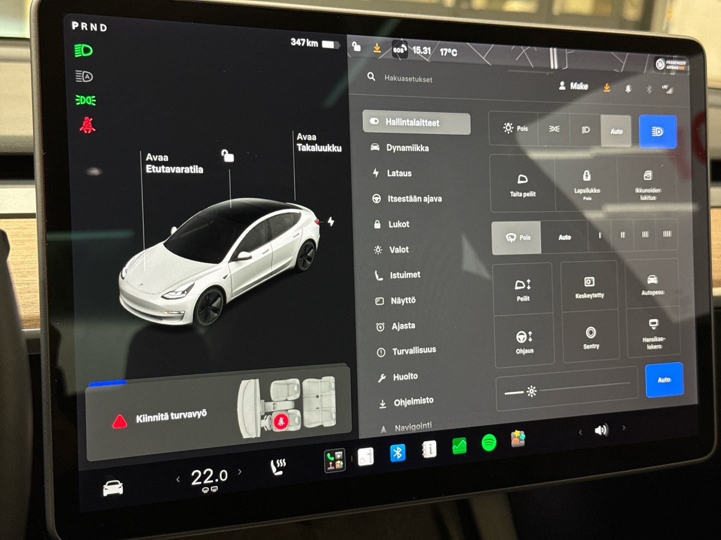 TESLA Model 3 2021