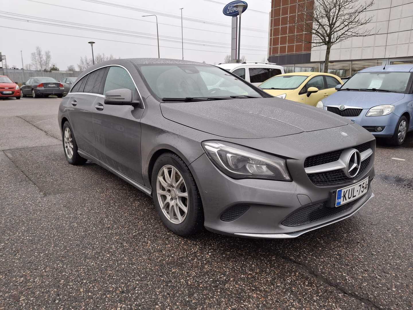MERCEDES-BENZ CLA 2017