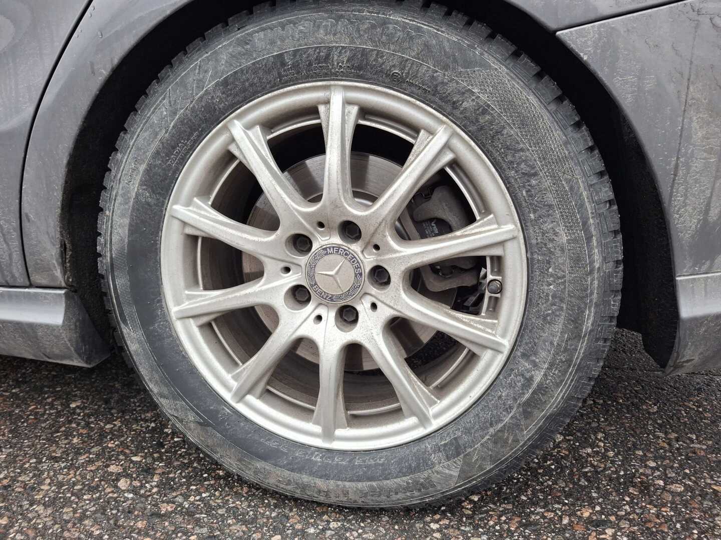 MERCEDES-BENZ CLA 2017