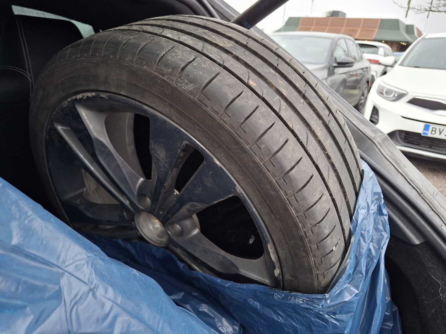 MERCEDES-BENZ CLA 2017