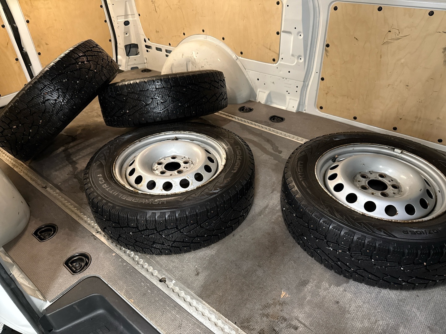 MERCEDES-BENZ VITO 2021