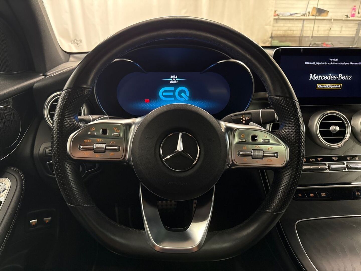 MERCEDES-BENZ GLC 2022