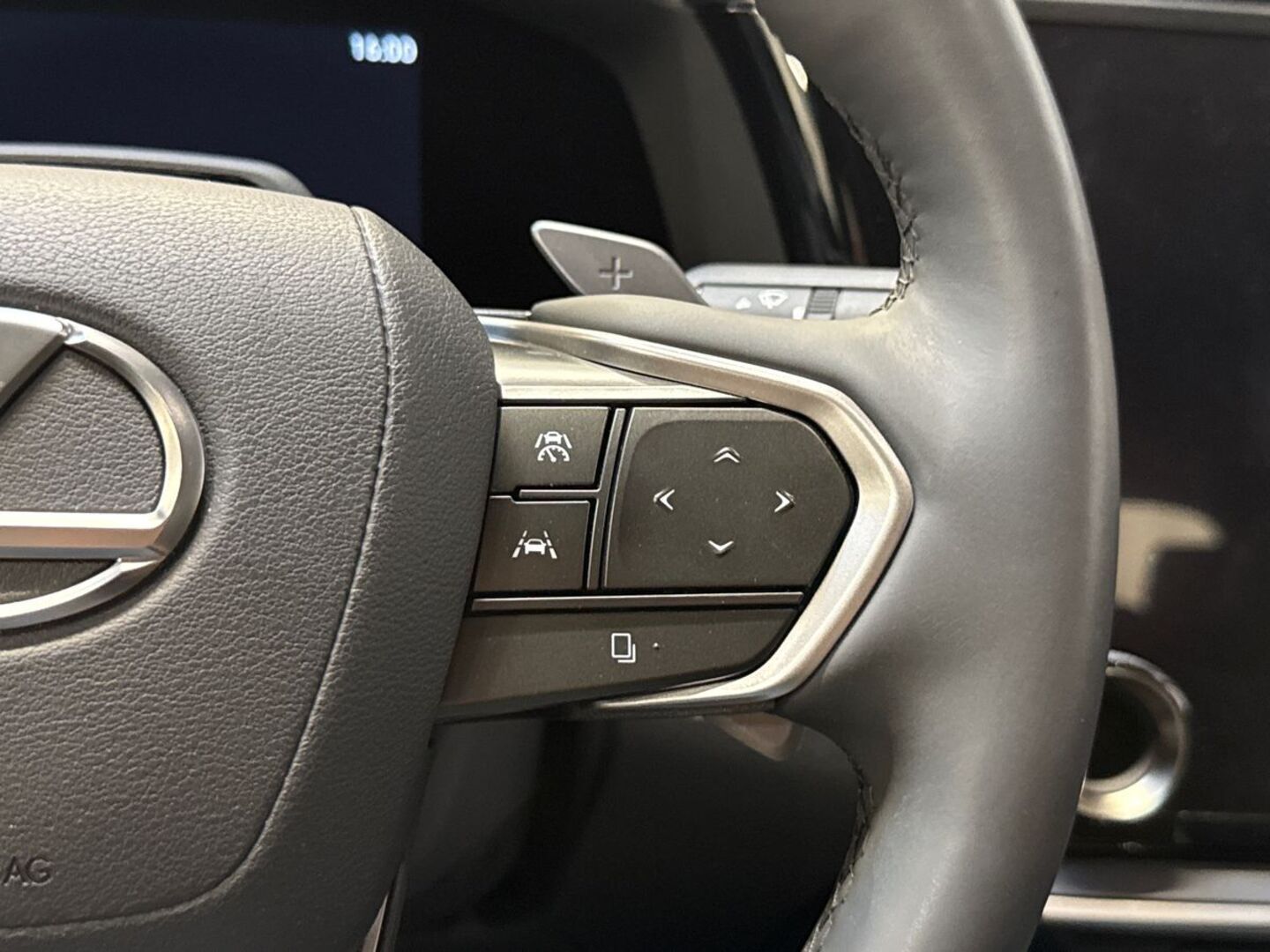 LEXUS RZ 2023