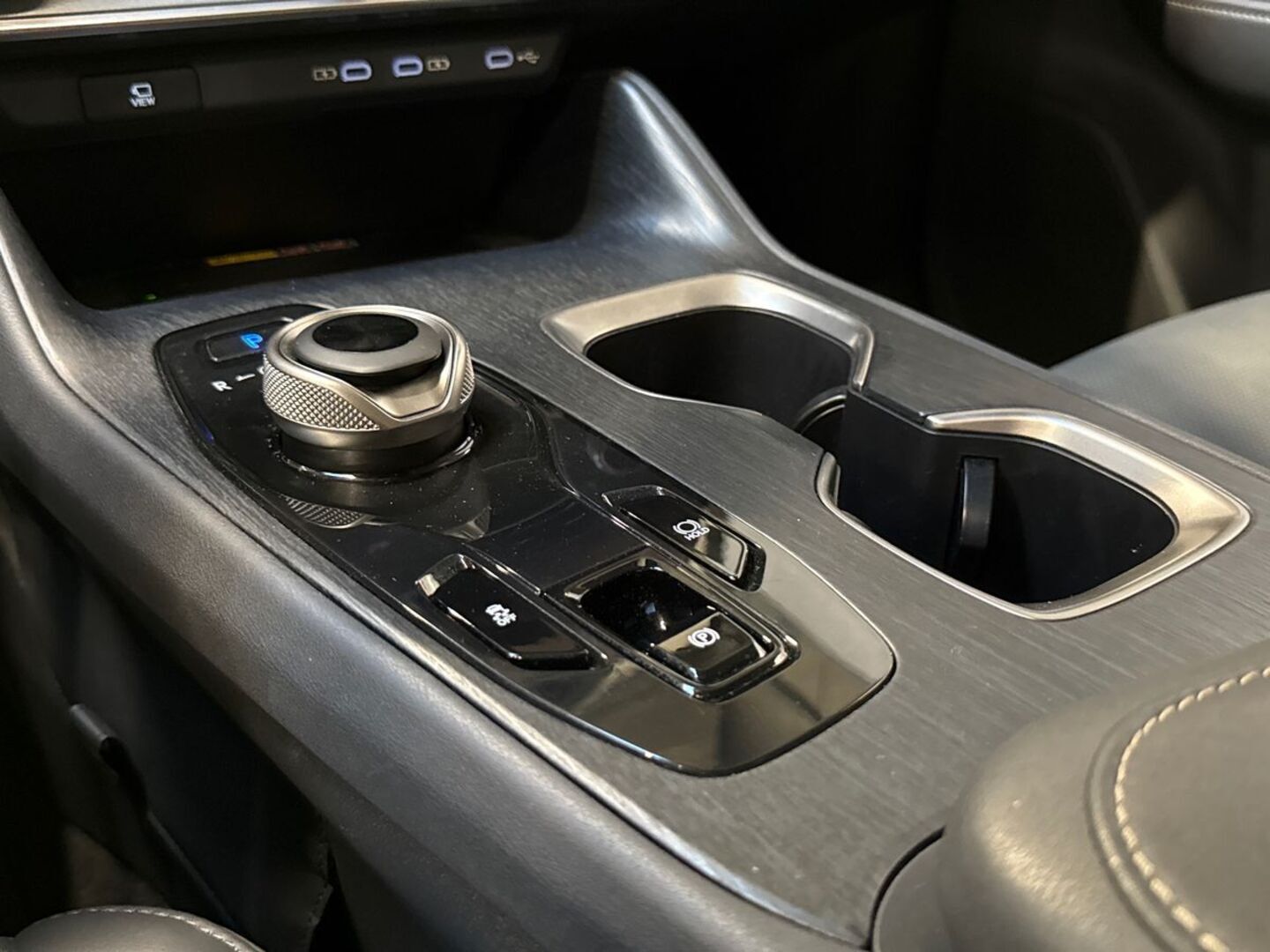 LEXUS RZ 2023