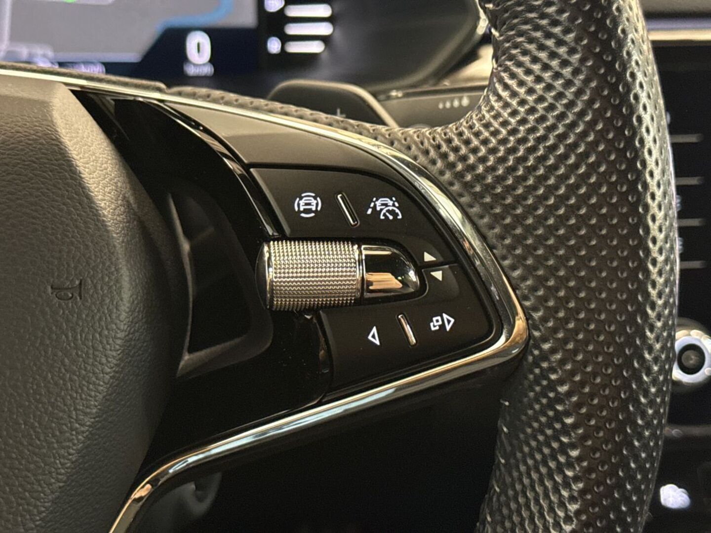 SKODA Superb 2023