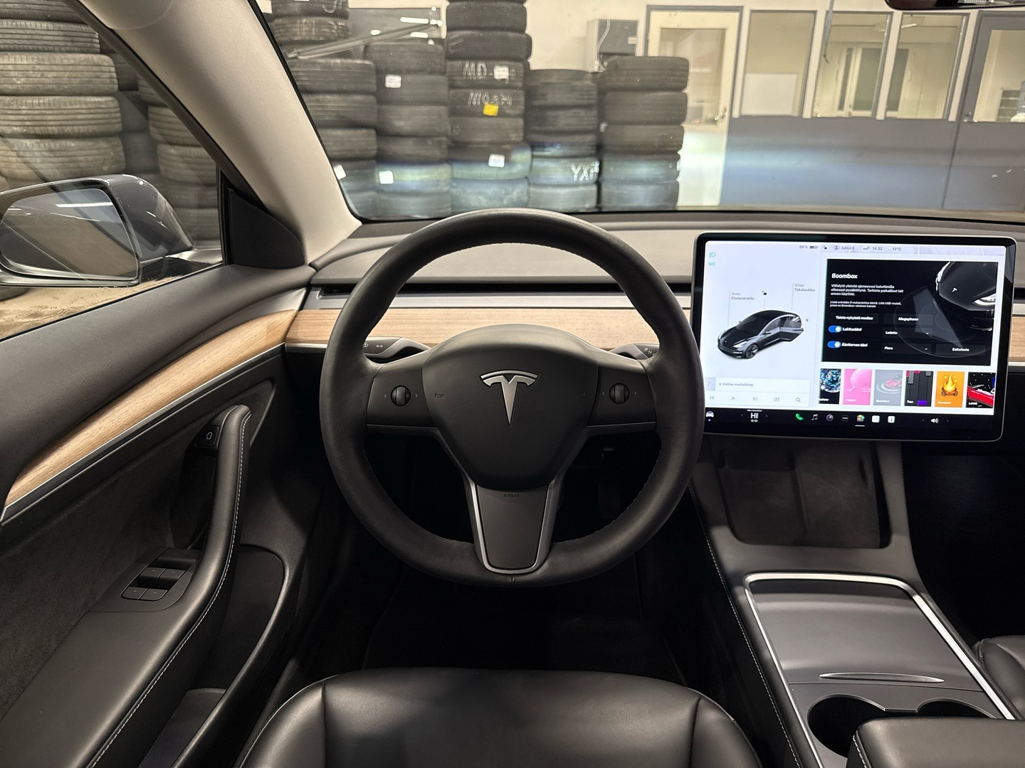 TESLA Model 3 2021