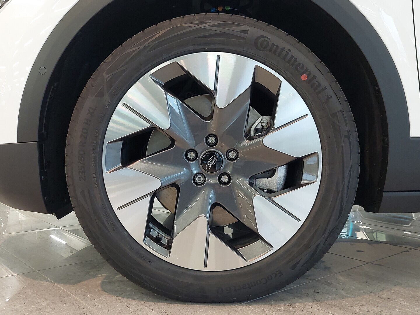 FORD Explorer 2026