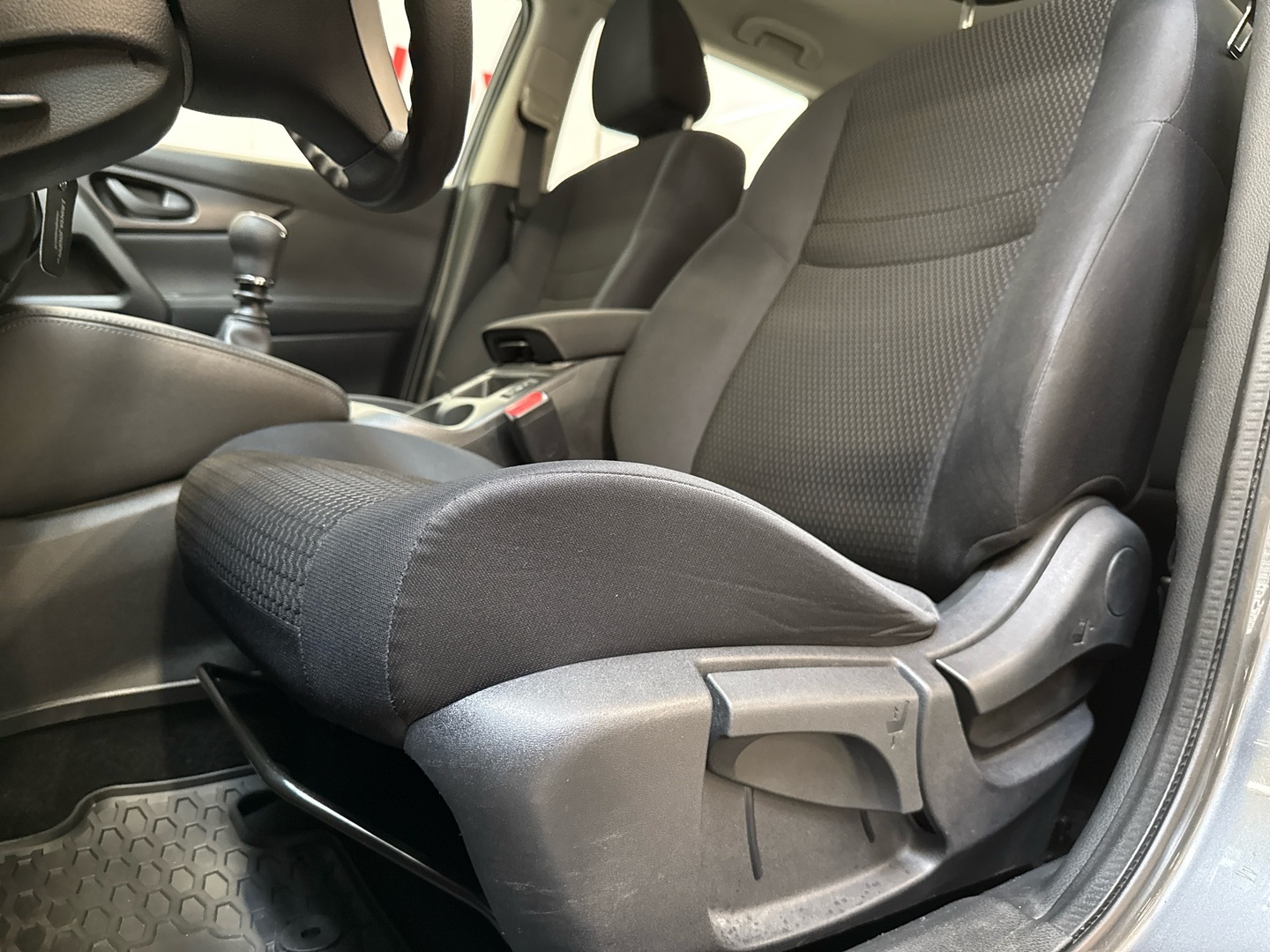 NISSAN Qashqai 2016