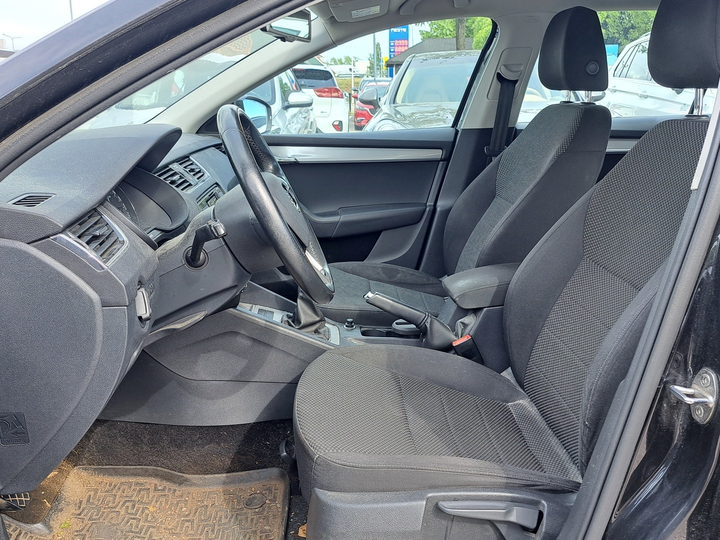 SKODA Octavia 2015