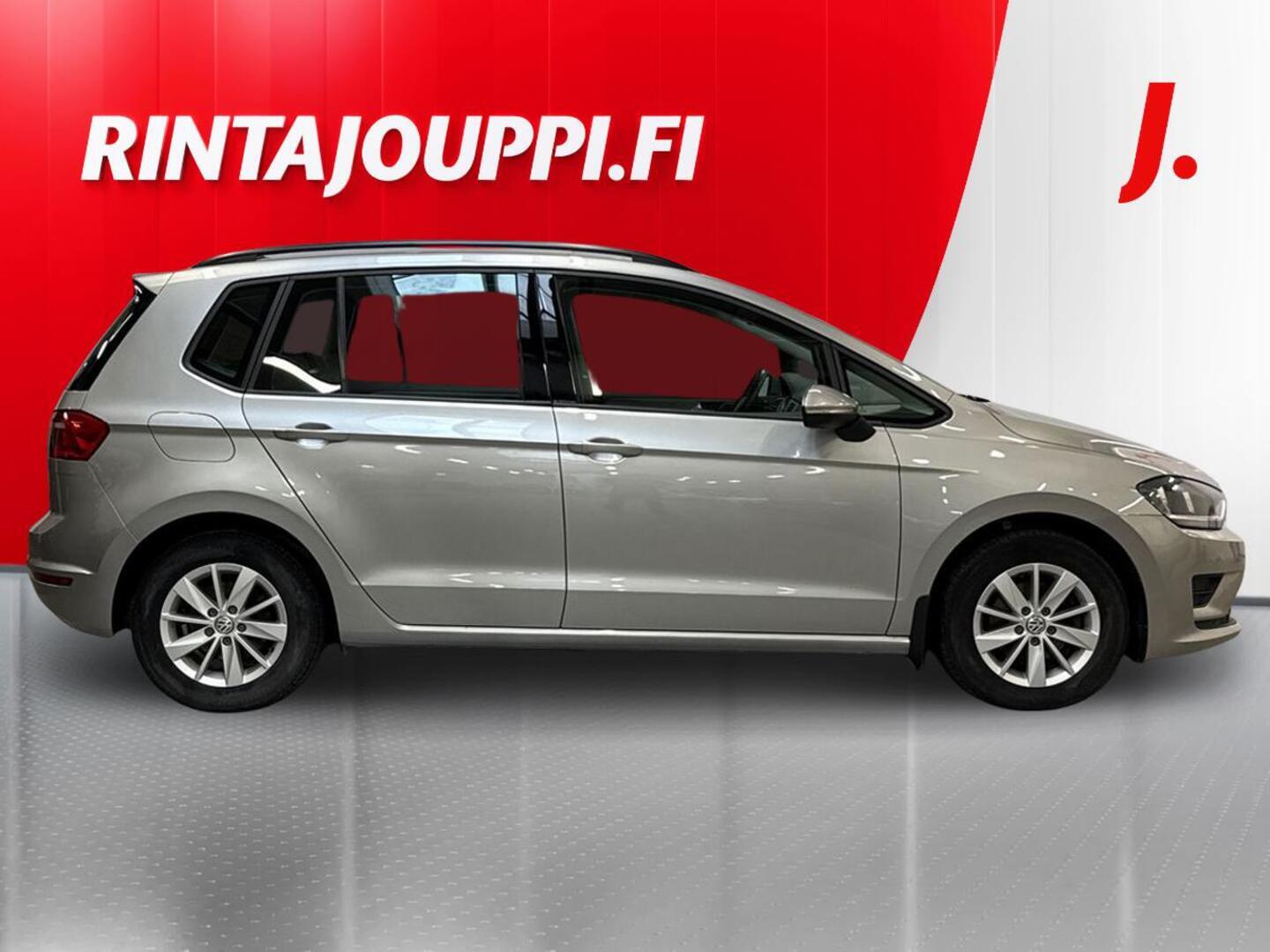VOLKSWAGEN Golf Sportsvan 2017