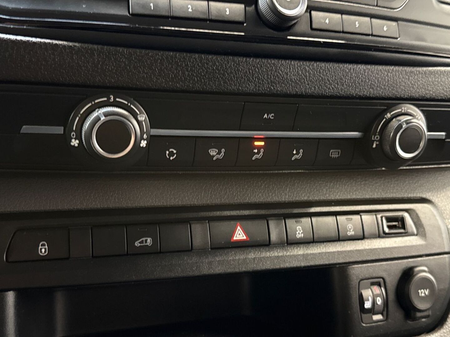 TOYOTA Proace 2017