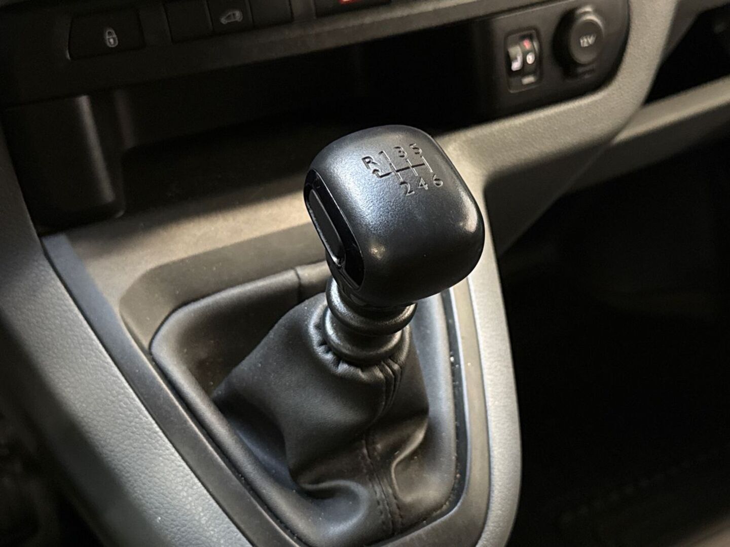 TOYOTA Proace 2017