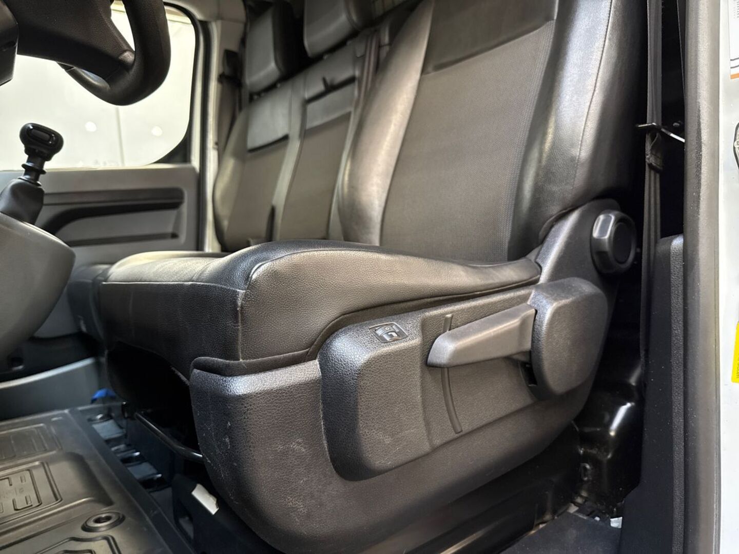 TOYOTA Proace 2017