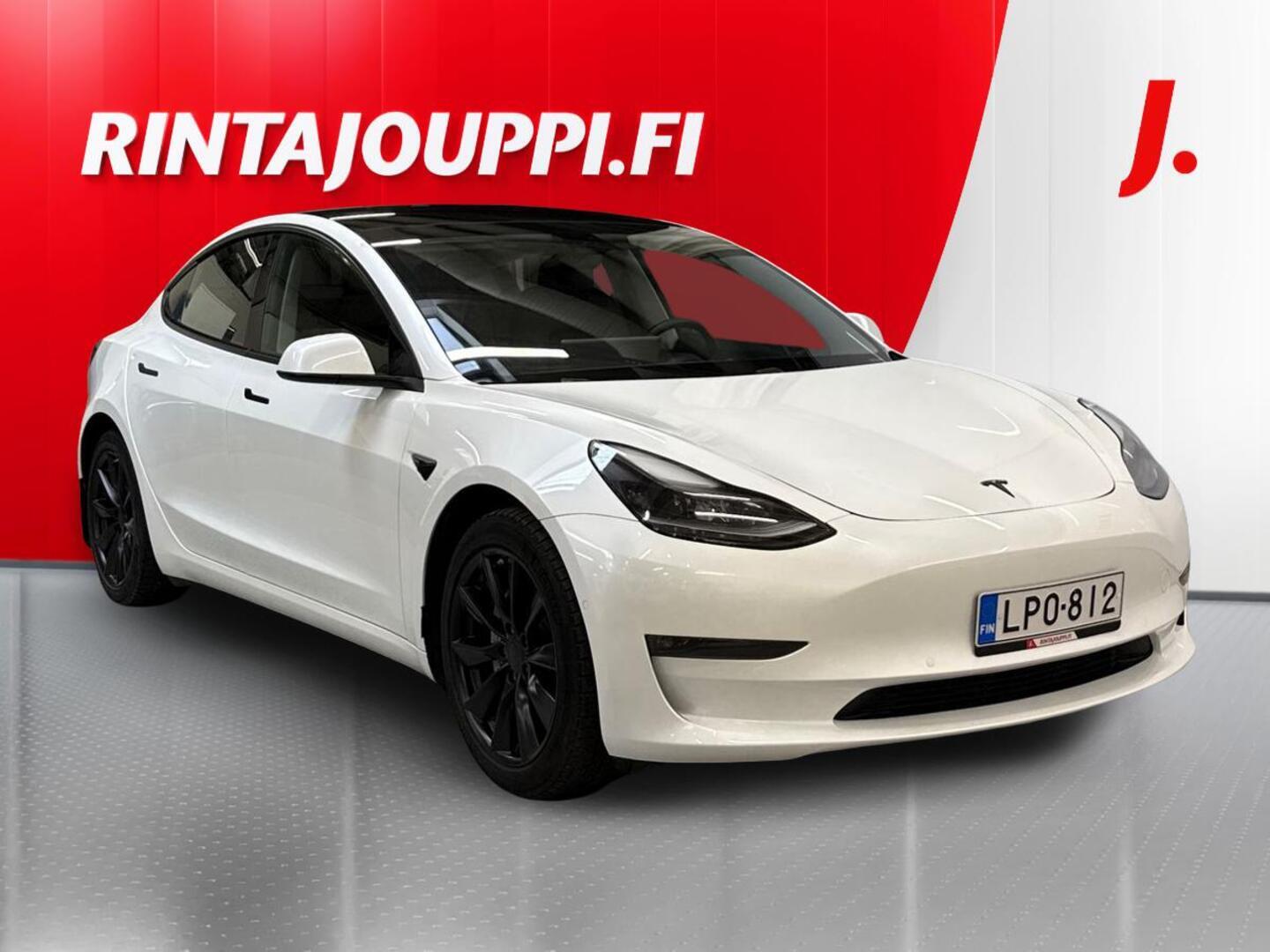 TESLA Model 3 2021