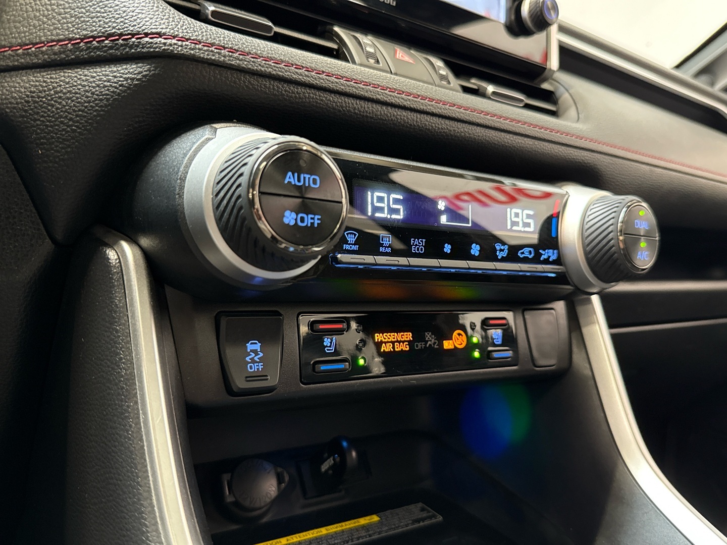 TOYOTA RAV4 Plug-in 2020