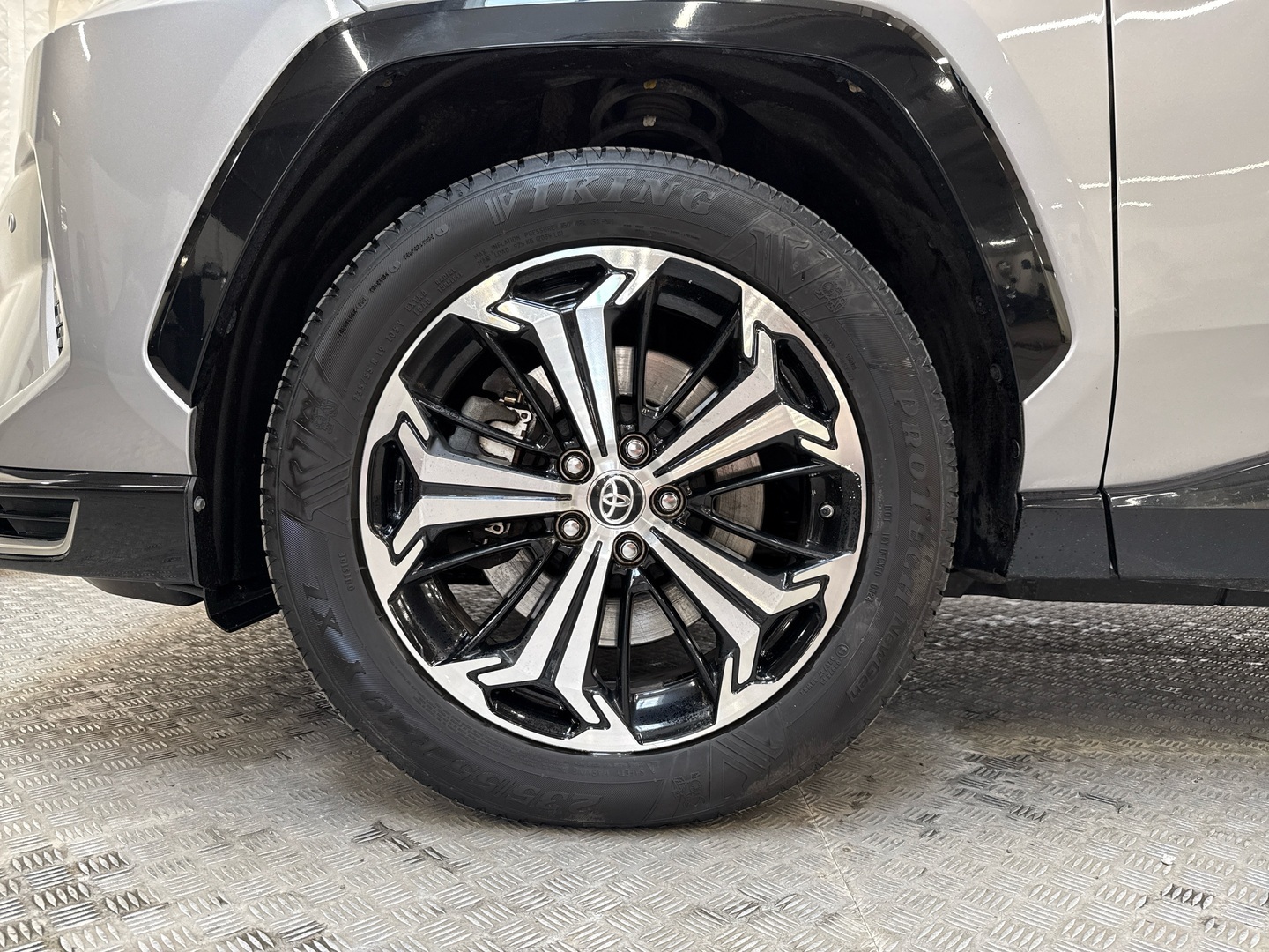 TOYOTA RAV4 Plug-in 2020