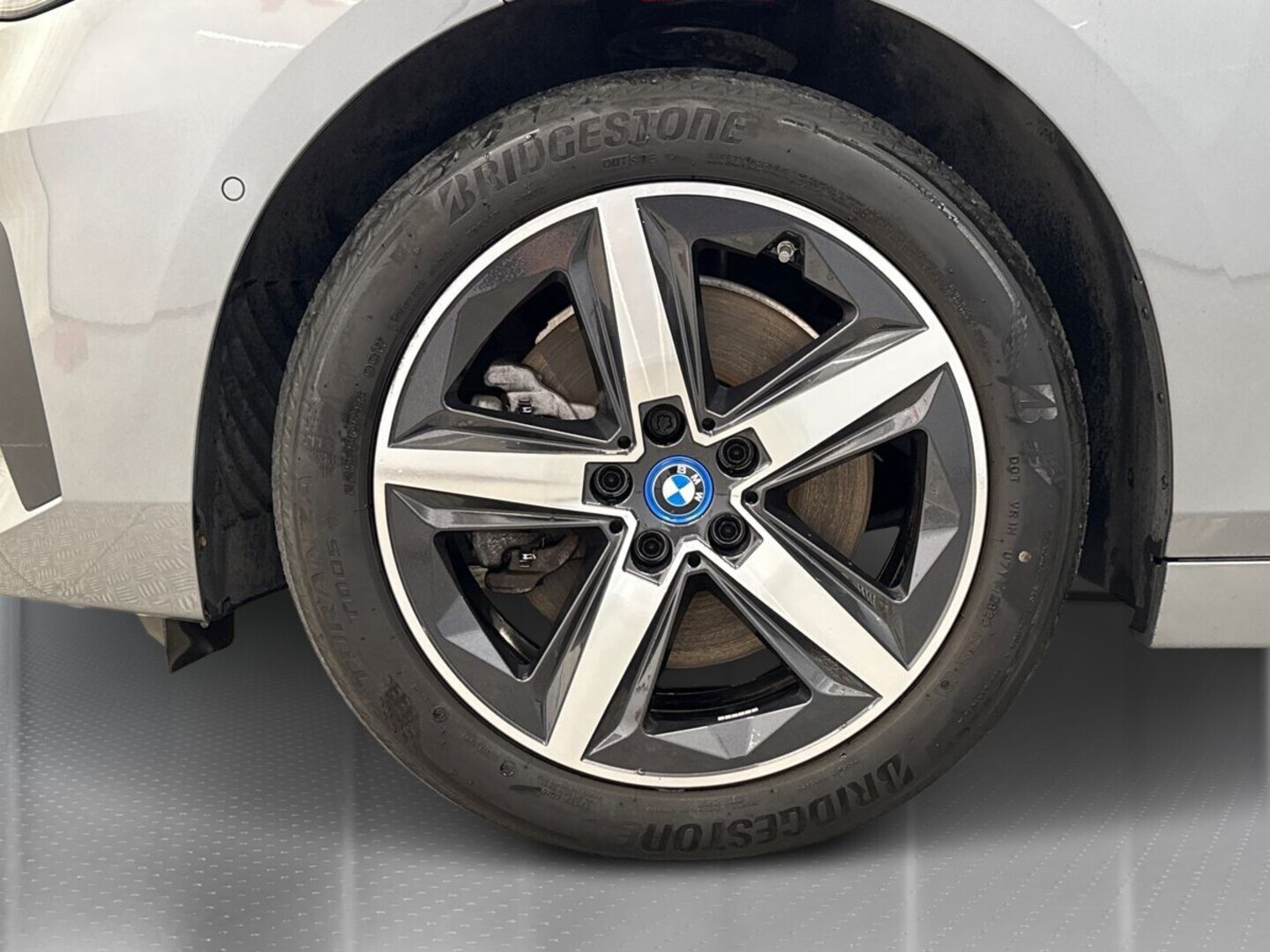 BMW 230 13