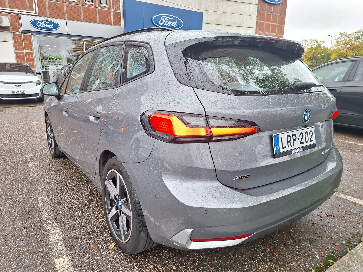 BMW 230 2023