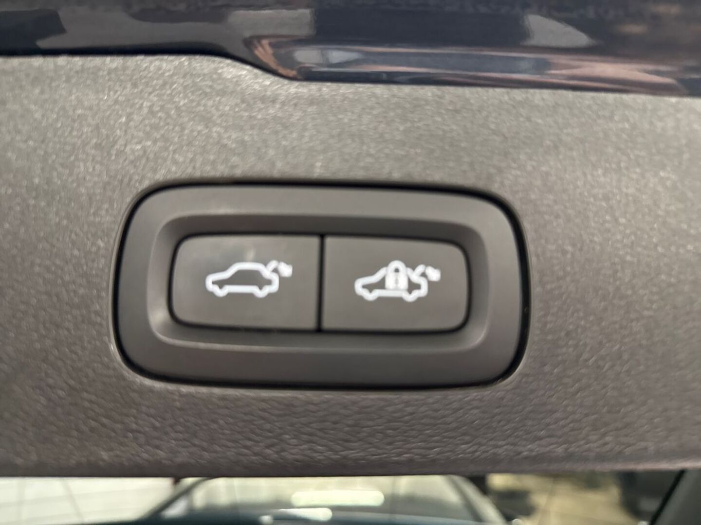 VOLVO V60 2022