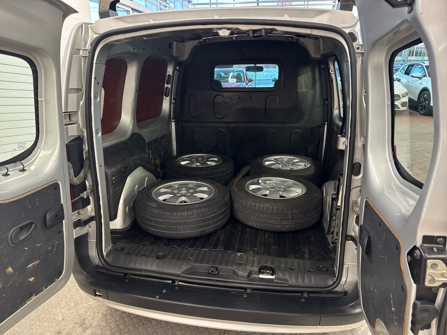 MERCEDES-BENZ Citan 2013