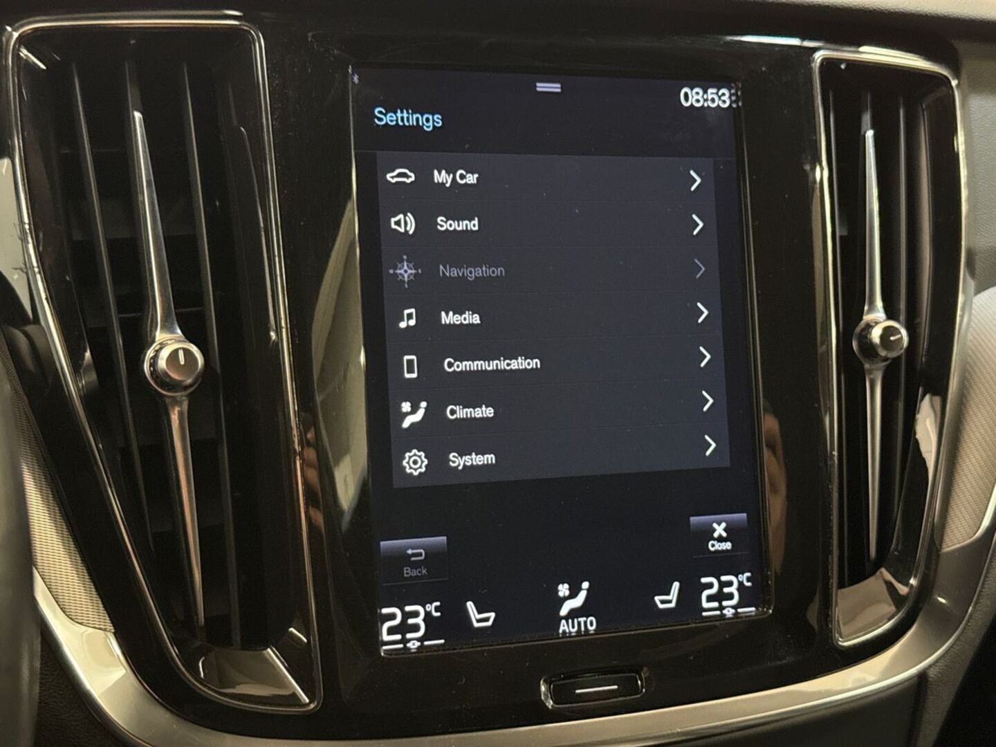 VOLVO V60 2020